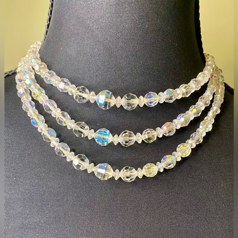 ANTIQUE 3 STRAND CRYSTAL NECKLACE